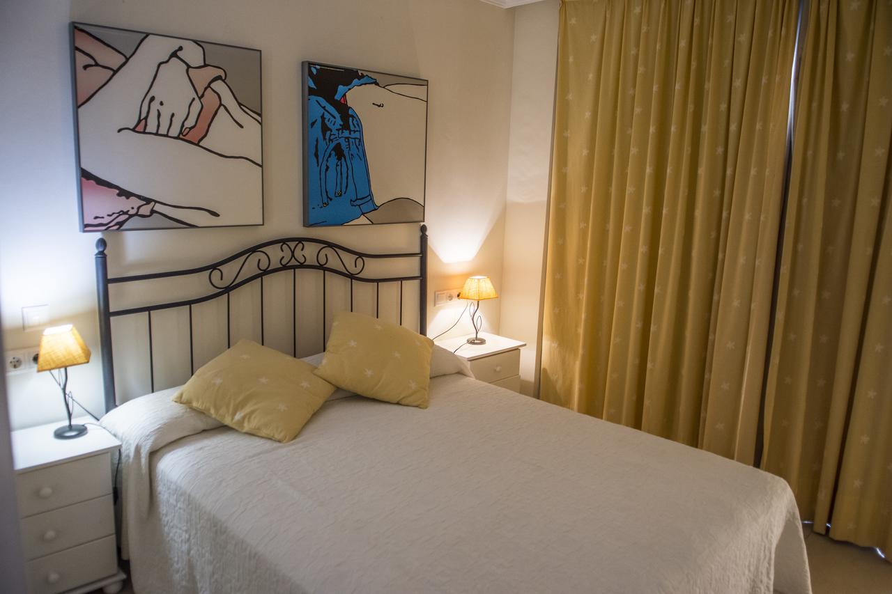 Aparthotel Hamilton Court Santo Tomás Esterno foto